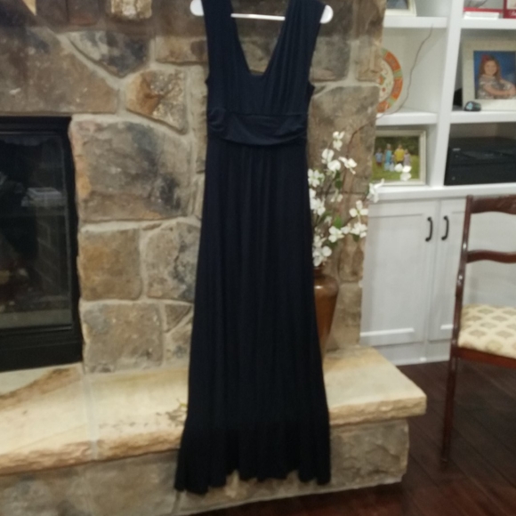 little black maxi dress